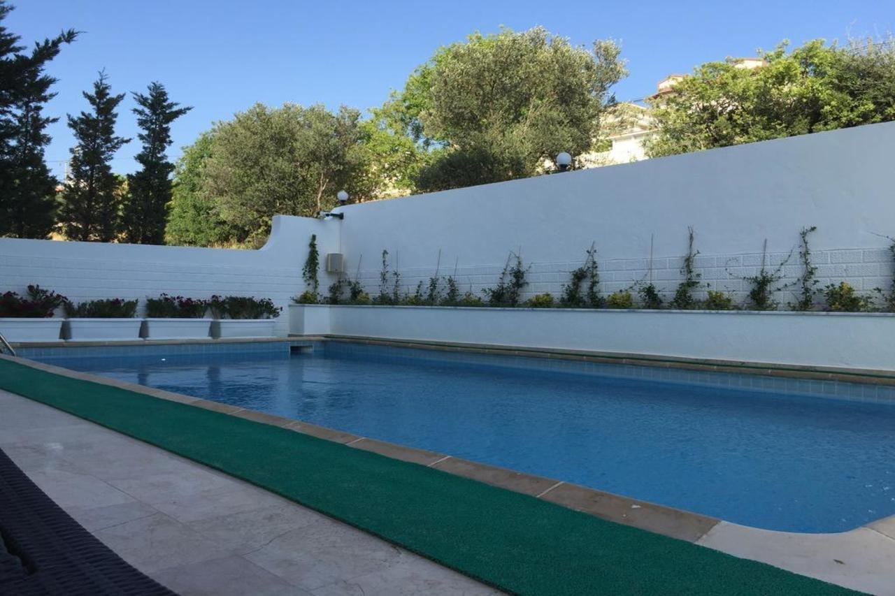 Cicek Apart Hotel Çeşme Esterno foto