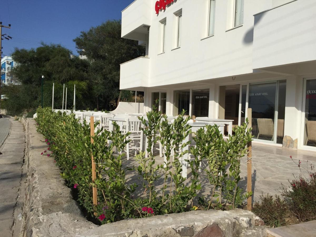 Cicek Apart Hotel Çeşme Esterno foto