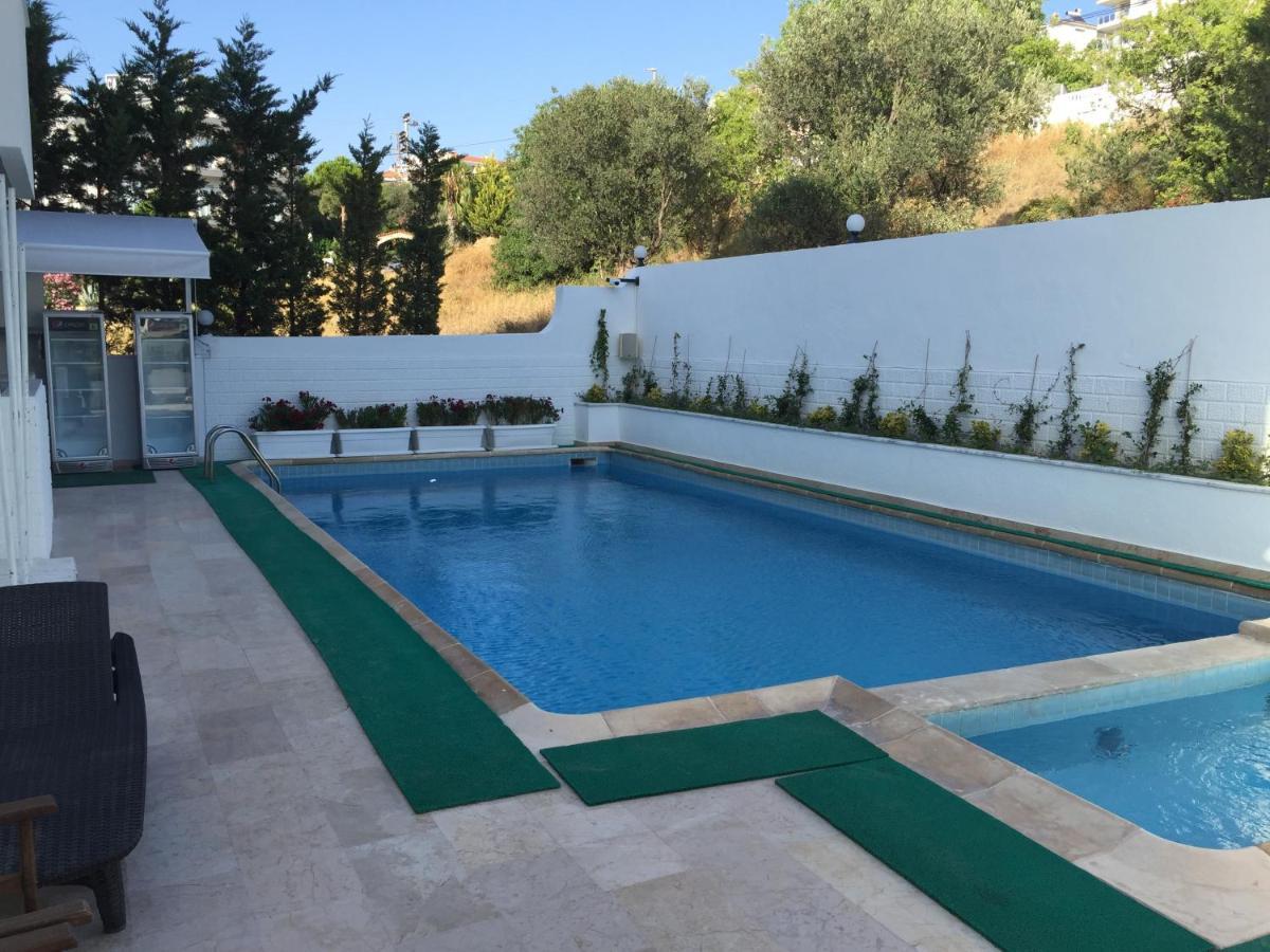 Cicek Apart Hotel Çeşme Esterno foto