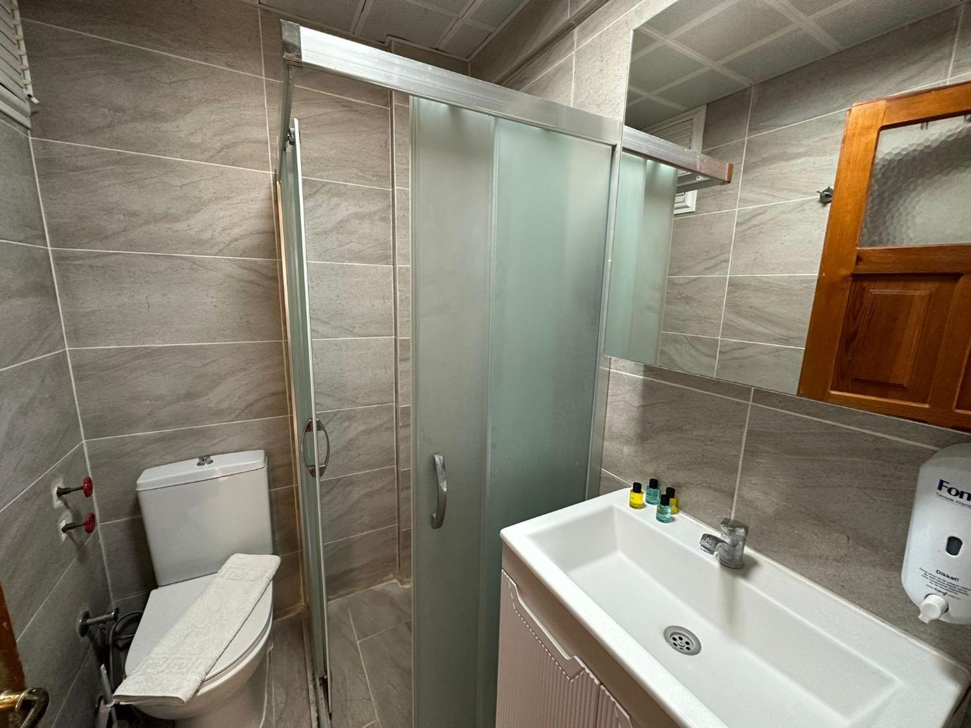Cicek Apart Hotel Çeşme Esterno foto