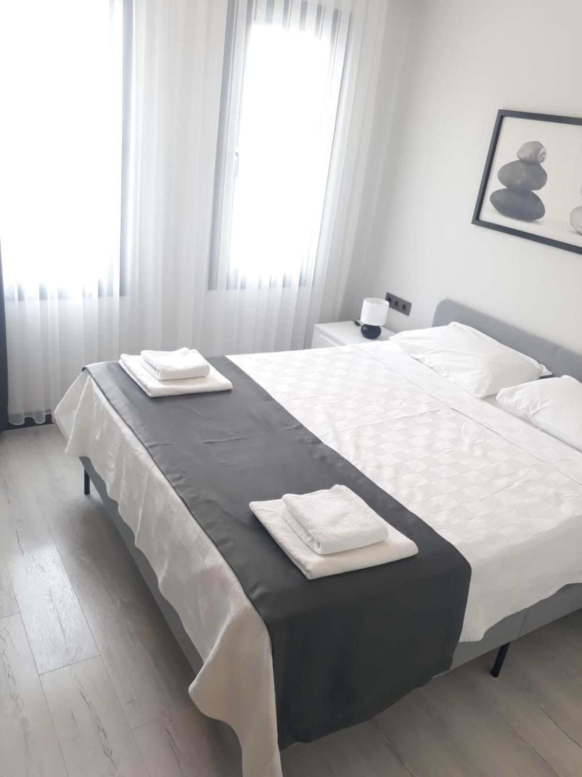 Cicek Apart Hotel Çeşme Esterno foto